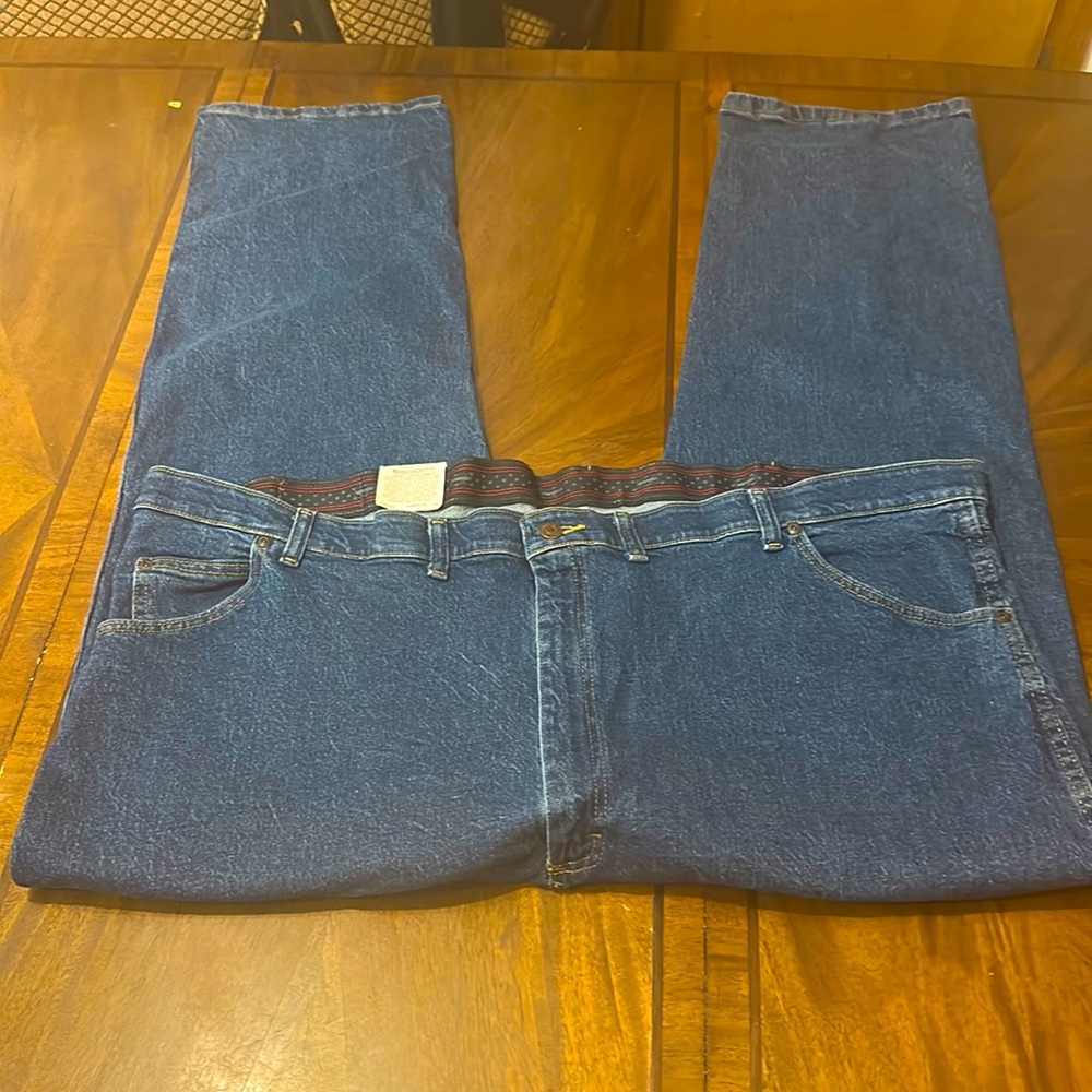 Wrangler men’s jeans color blue premium quality sz 50x30